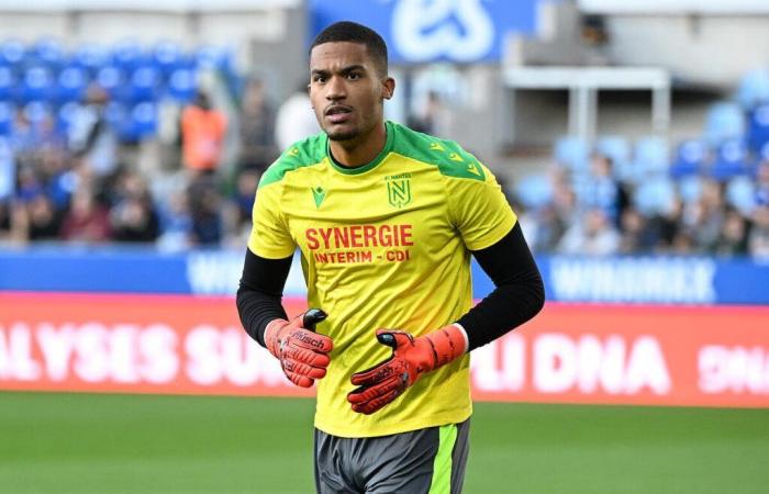 Nantes: Domenech atomizes Alban Lafont live