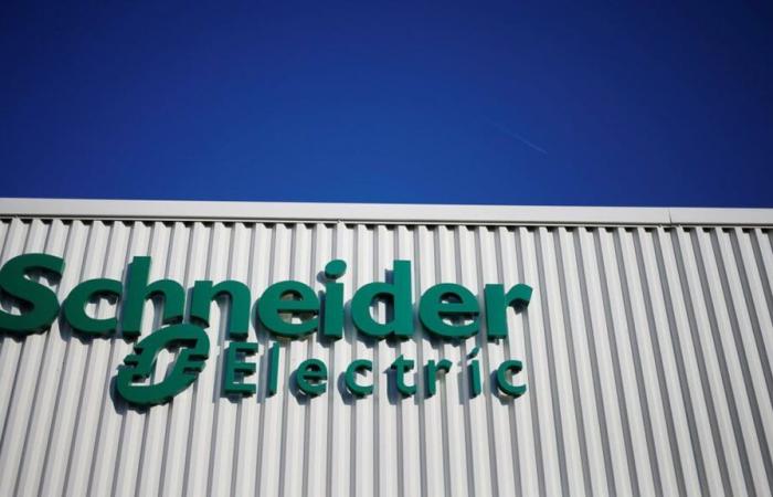 Schneider electric: The general director of Schneider Electric is fired, the Paris Stock Exchange does not panic