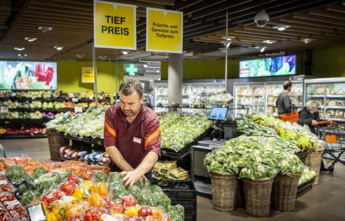 Migros returns to an old strategy because of Lidl and Aldi