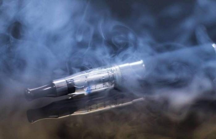 Three children between 7 and 12 years old rob an electronic cigarette store in the North