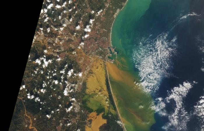 NASA observatory releases satellite photo to illustrate extent of damage in Valencia