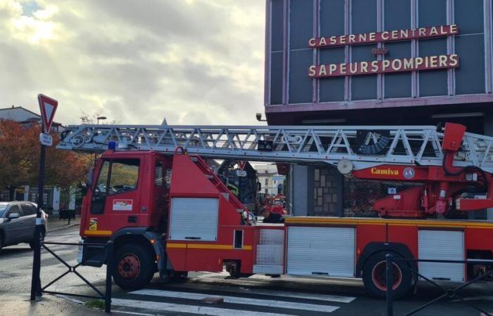 five cars burned in an underground car park in the Chartrons district, 54 people evacuated