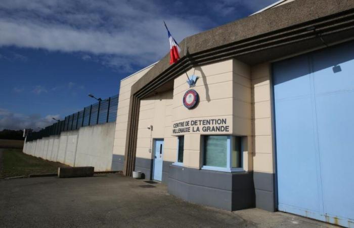 six months in prison for the Villenauxe-la-Grande inmate