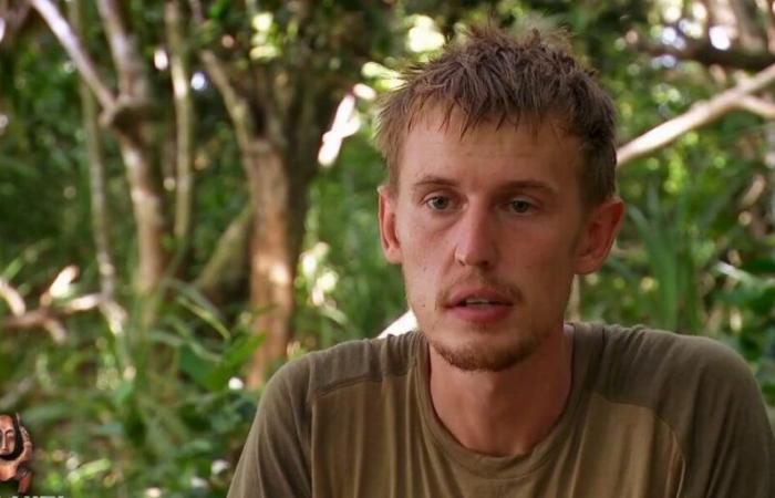 Eliminated, Maxim (Koh-Lanta, The Cursed Tribe) returns to his plan to bring Gustin out