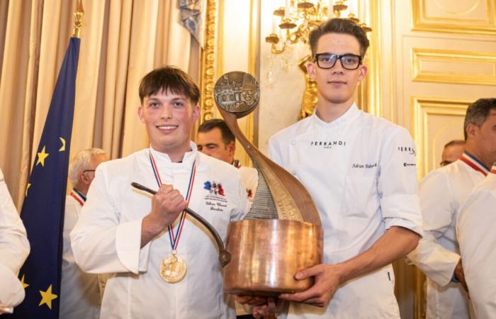 this 19-year-old high school student wins a prize and will cook at the Elysée