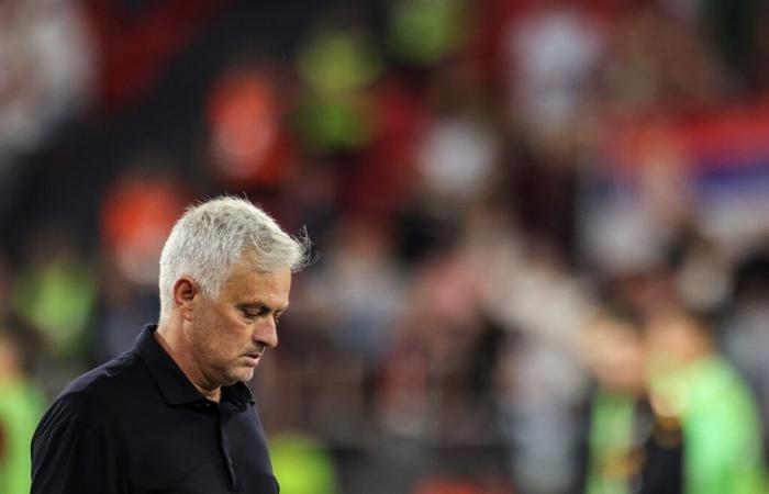 Mourinho’s protests against referee and VAR continue on Instagram