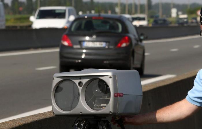 Speeding at 200 km/h on the national road, he wanted to “test his car”