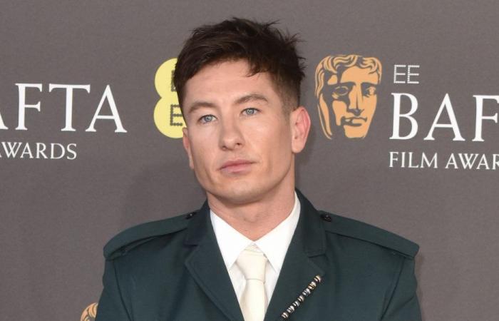 Barry Keoghan avoids social media after being called a bad father