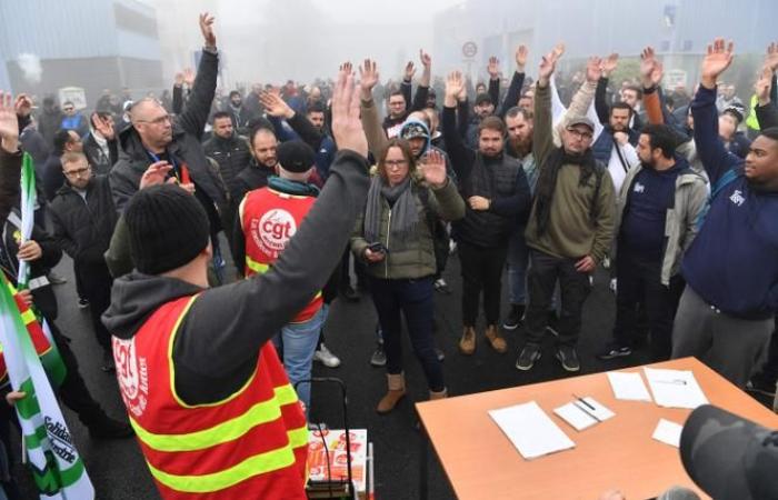 two new French factories will close, Cholet employees vote to strike