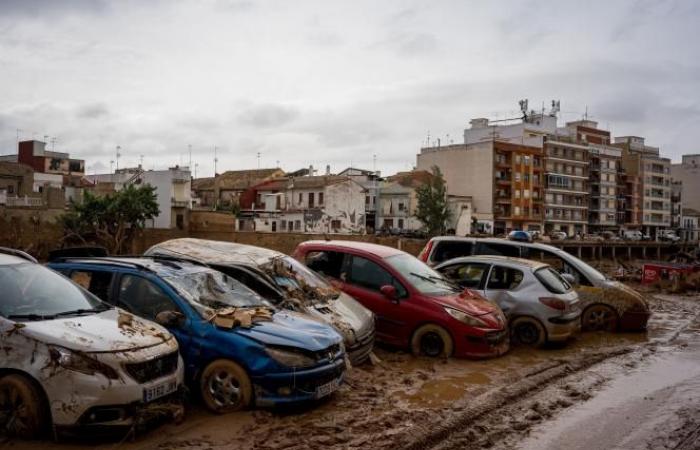 heavy rain falls on Catalonia, air traffic disrupted near Barcelona (photos and video)