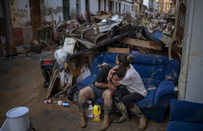 Floods in Spain | Government unveils aid plan, continuation of clean-up operations