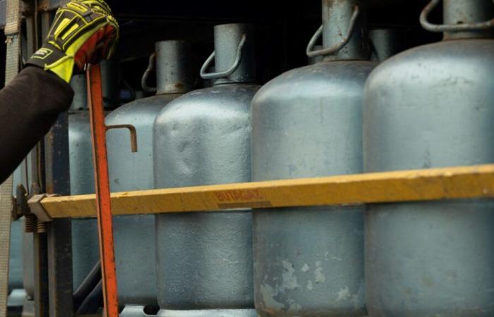 Storing gas cylinders at home is dangerous