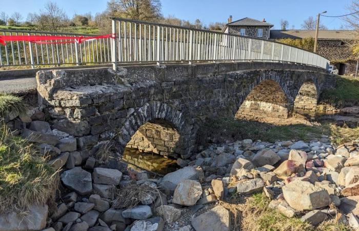 These bridges and footbridges which disappeared after the floods in Haute-Loire