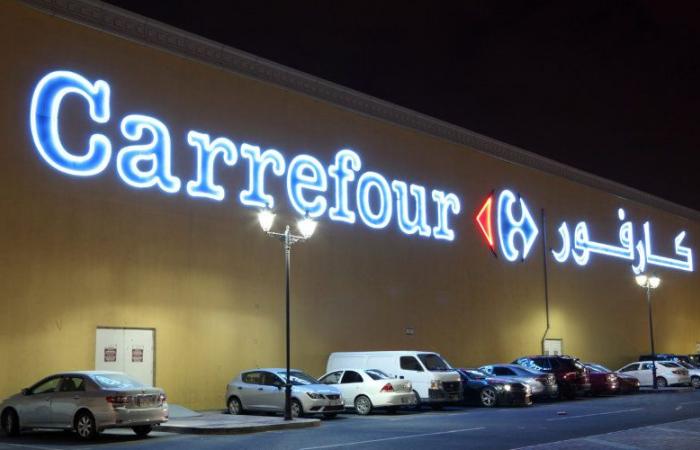 Carrefour closes all its stores in Jordan, pressure also in Morocco