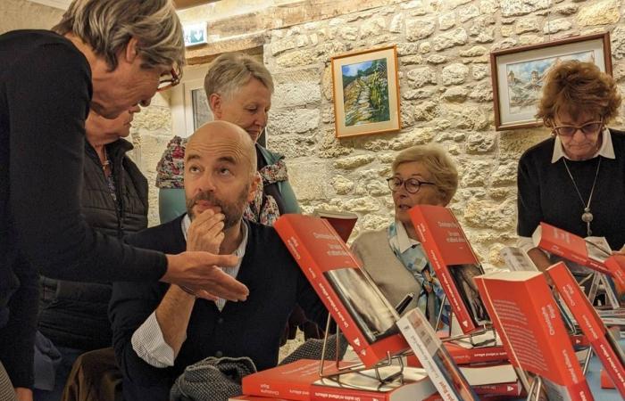 Who is this writer, finalist for the Prix Fémina, in love with the Corrèze village of Saint-Robert?