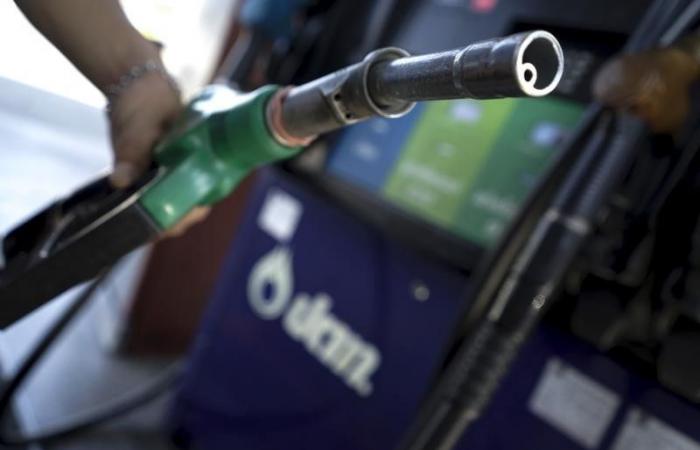 Oil Prices Hold Stable After Strong Rises, More Economic Cues Awaited By Investing.com