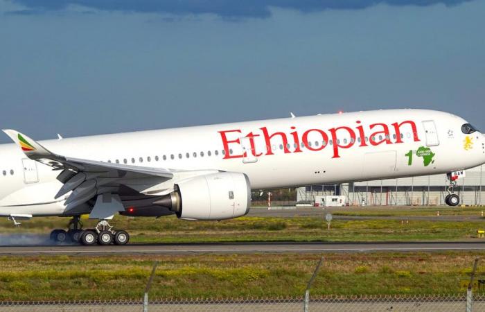 /// Ethiopian Airlines takes delivery of Africa’s 1st Airbus A350-1000 – ACTU AERO /// AAF