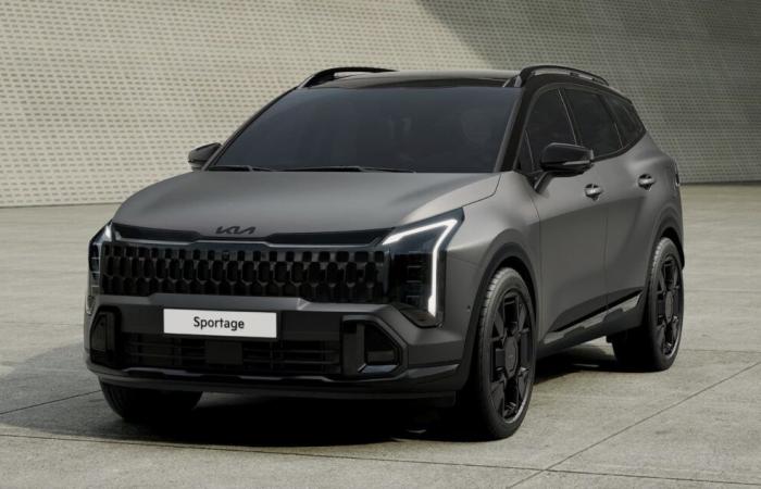 here are the first photos of the Korean compact SUV