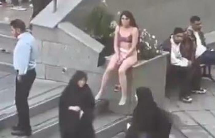 Paris “salutes the courage” of the young Iranian woman who took off her clothes