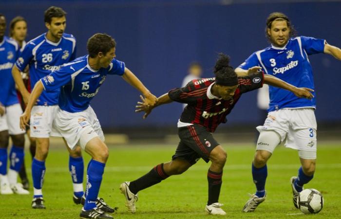 Ronaldinho in Quebec at the end of November