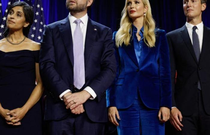 Ivanka Trump's surprising blue suit alongside her father in Palm Beach