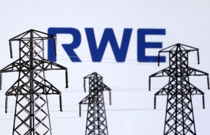 Elliott takes stake in German company RWE, requests share buyback, Bloomberg News reports