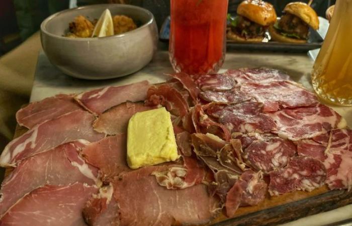 Alma: the delicious Corsican restaurant and tapas bar near Montorgueil