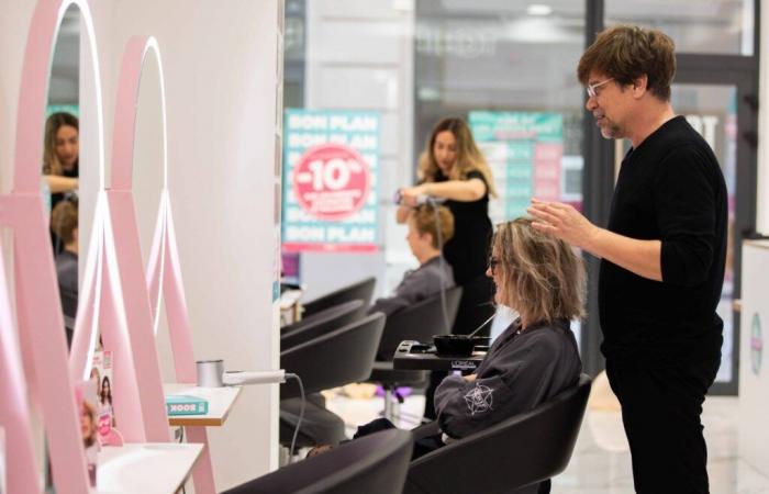 A chain of low-cost hair salons has opened its doors in Toulon