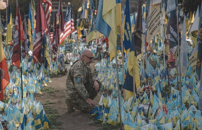 Zelensky used talk with Trump about nuclear weapons as leverage before crucial US election, analysts say