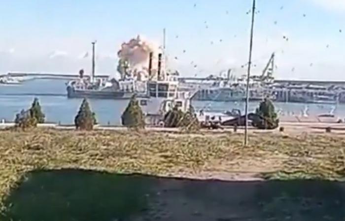 VIDEO. War in Ukraine: Dagestan naval base hit for the first time, two Russian missile ships destroyed by Ukrainian drone attack 1,000 km from the front