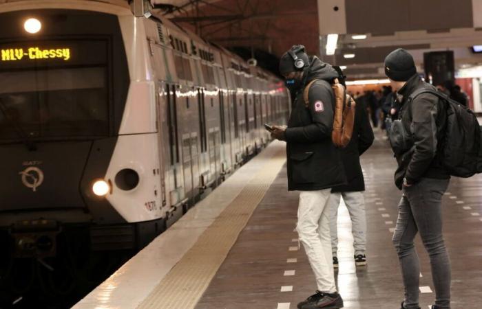 Paris: a man dies after having both legs severed by an RER