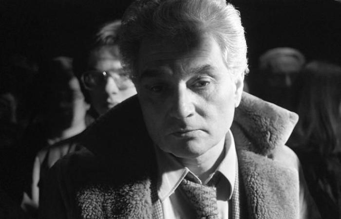 “In France, the reception of Derrida suffers from a simplistic use of the word “deconstruction””