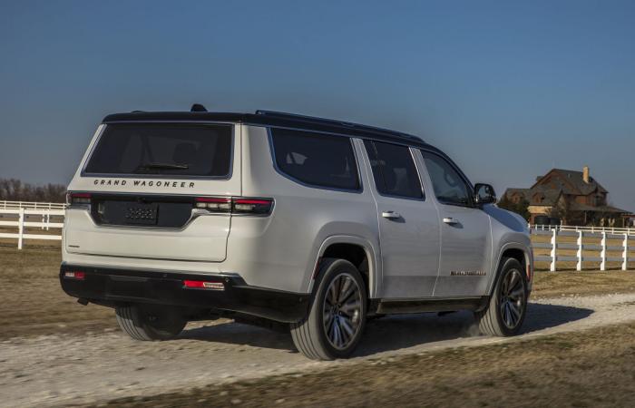 Price drop for 2025 Jeep Wagoneer and Grand Wagoneer