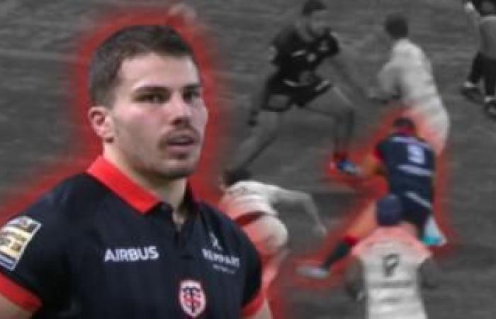 XV of FRANCE. This unexpected sector of play where Antoine Dupont most impresses his teammates