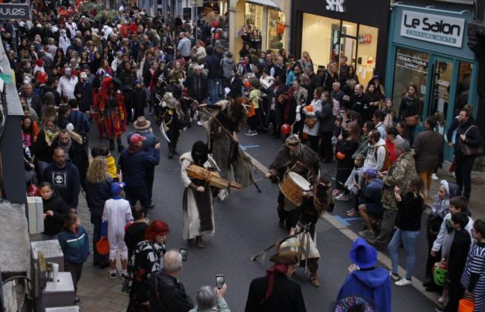 Halloween in Bernay. With 25,000 participants, the Samhain Festival was a hit