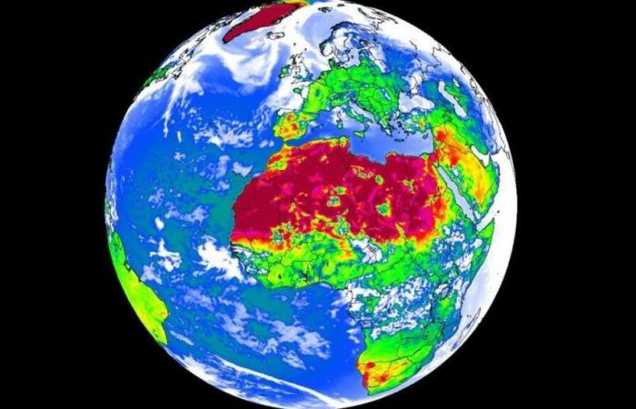 North America Faces Unusual Weather Extremes