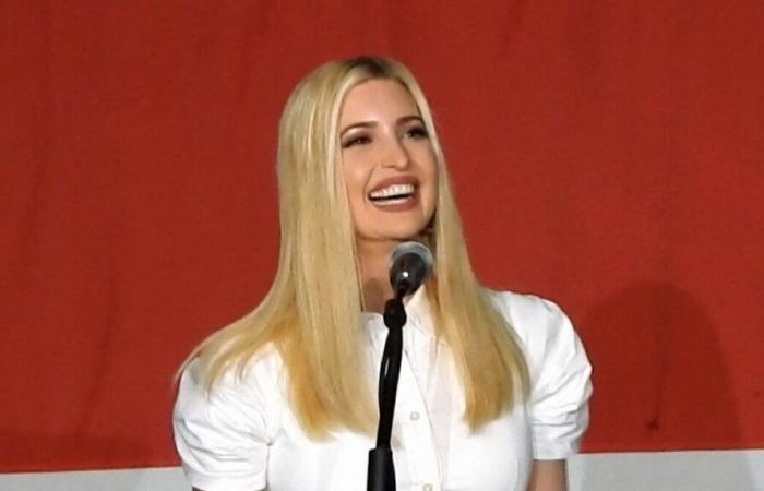 Ivanka Trump on bad terms with her father Donald? This amazing blue velvet look that seems to say a lot