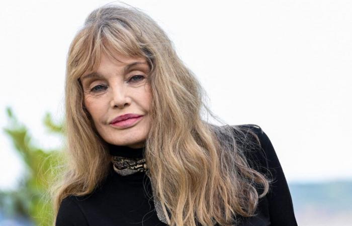 Arielle Dombasle rejected from a divisive Parisian church because of her outfit