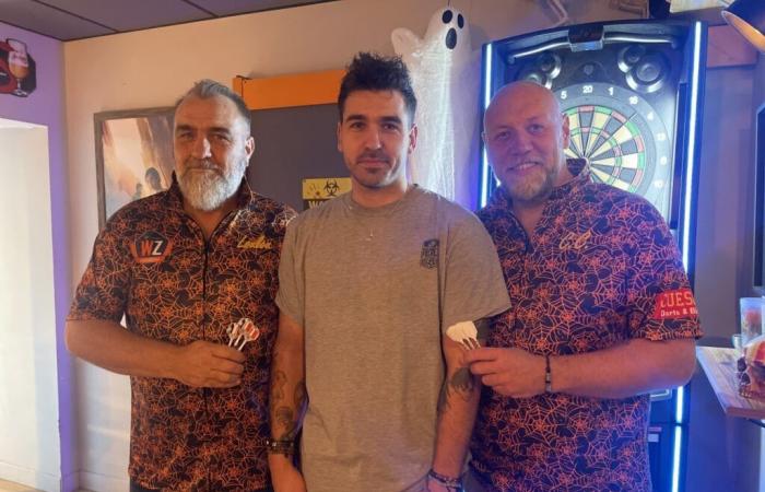 Two friends from Cherbourg will compete in an international darts tournament