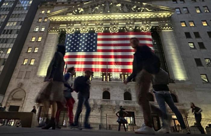 Dollar surges as fears grow for world economy over Trump’s threat of tariffs | World News