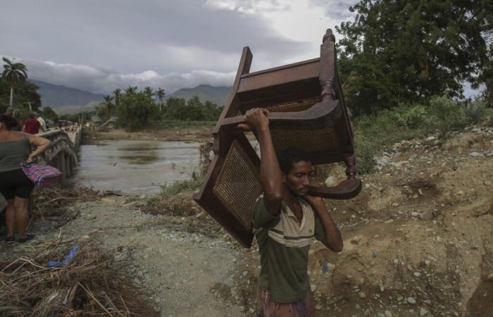 Cuba prepares for the arrival of Hurricane Rafael