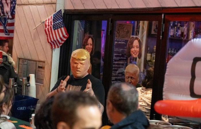 In Paris, Harry’s Bar, which organizes a fictitious vote, has chosen its president