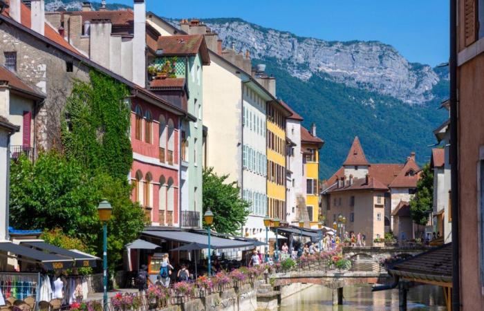 Annecy, overwhelmed by furnished tourist accommodation, will “re-oxygenate” its old town