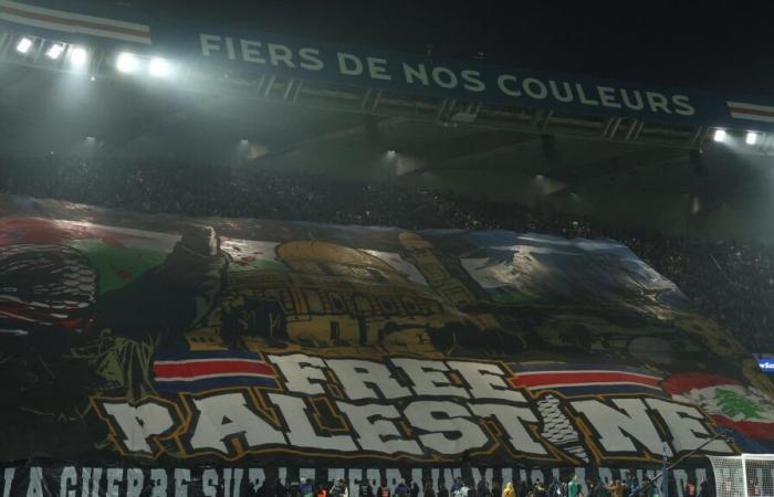 a “Free Palestine” tifo deployed by Parisian supporters, anger of Crif