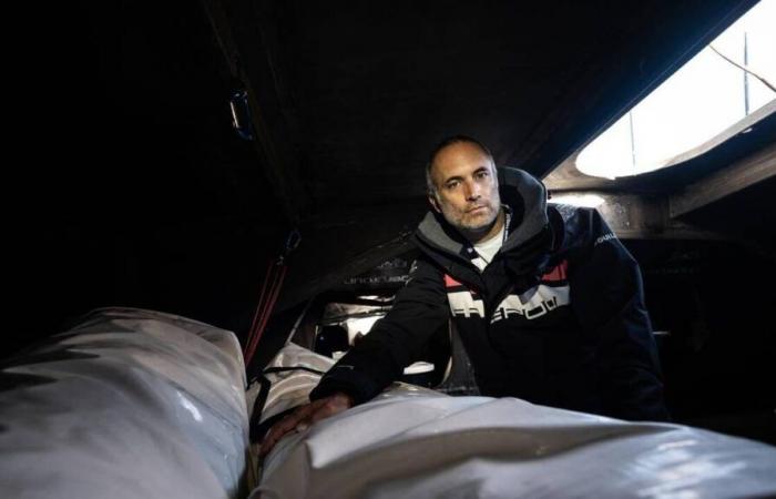 Vendée Globe. Fabrice Amedeo's father is proud of his environmental values