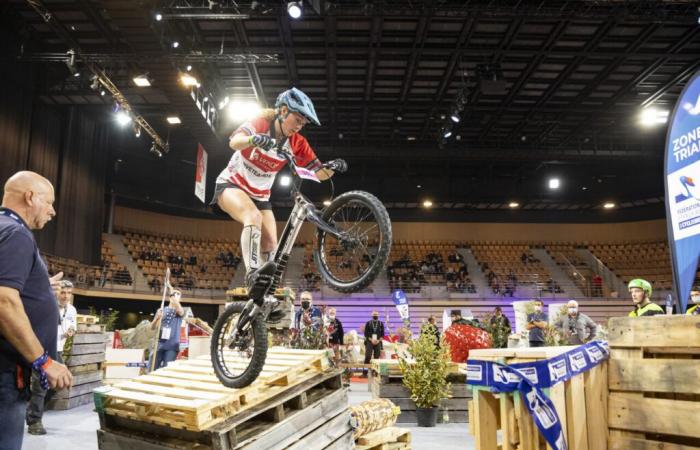 the MTB Trial World Cup puts on an indoor show!