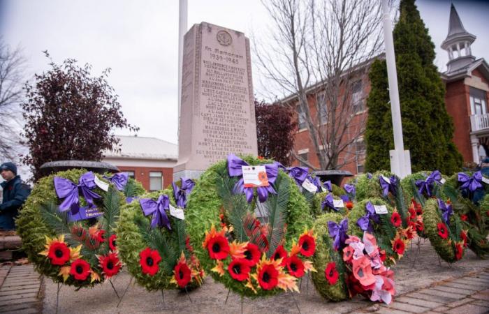 Legion hosts weekday Remembrance Day ceremony