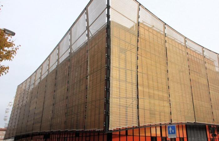 A fire breaks out inside the Grand Théâtre des Cordeliers in Albi