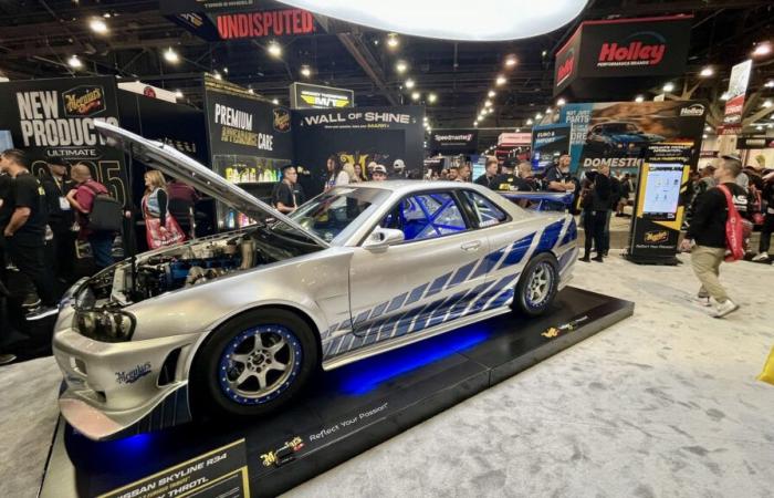 SEMA 2024 day 1: time for unveilings and stars!