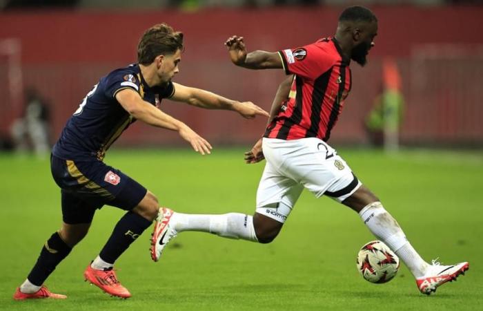 OGC Nice snatches a draw against Twente (2-2)